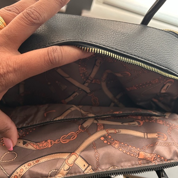 Women’s Handbag - Picture 4 of 5